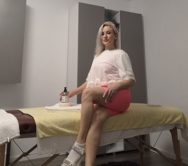 Masaj terapeutic si de relaxare.